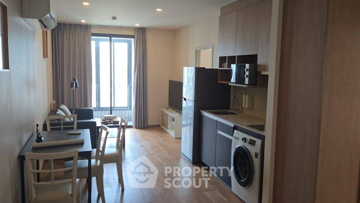 picture 2-BR Condo at Q Chid Lom - Phetchaburi near BTS Chit Lom (ID 2189224) - 2/7