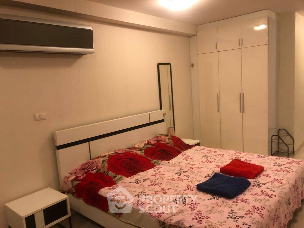 picture Studio Condo at Park Royal 2 Pratumnak near Phratamnak (ID 1145956) - 3/10