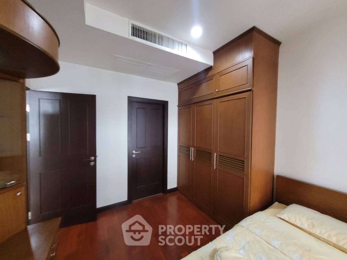 picture 1-BR Condo at The Prime11 Sukhumvit Condominium near BTS Nana (ID 187816) - 8/12