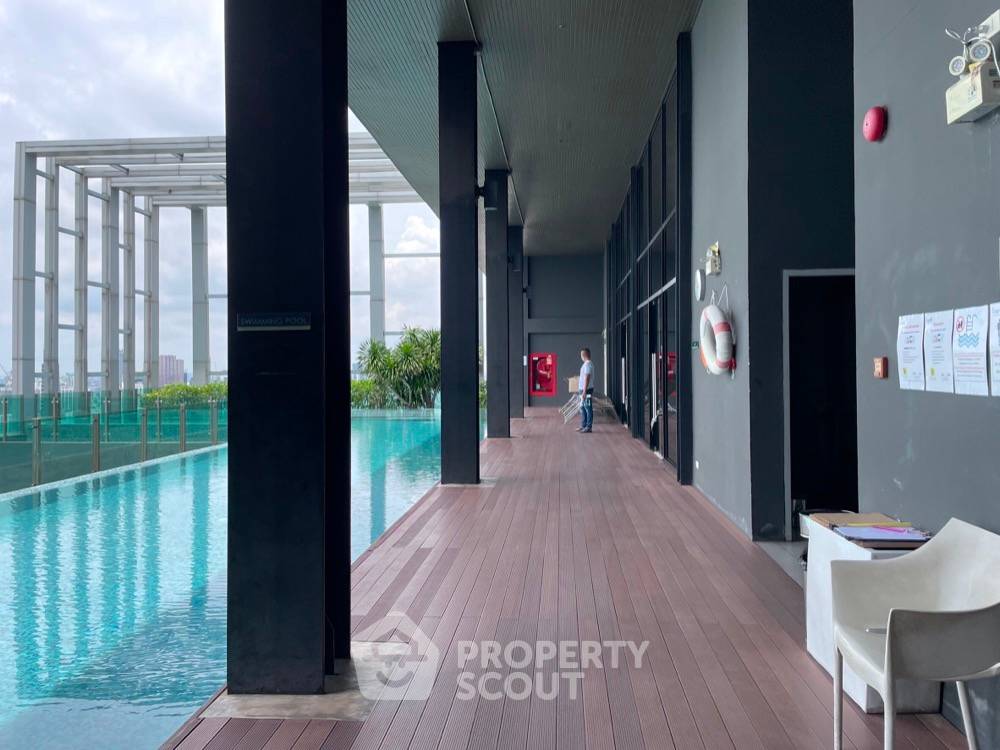 รูป คอนโด 1-ห้องนอน ที่ เดอะ แคปปิตอล ราชปรารภ-วิภาฯ ใกล้ MRT สุทธิสาร (ID 597942) - รูปที่ 18/19