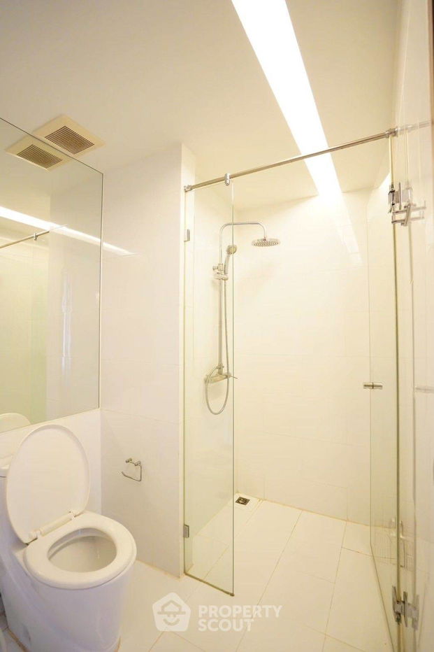 picture 1-BR Condo at Emerald Residence Ratchada near MRT Huai Khwang (ID 1844669) - 12/13