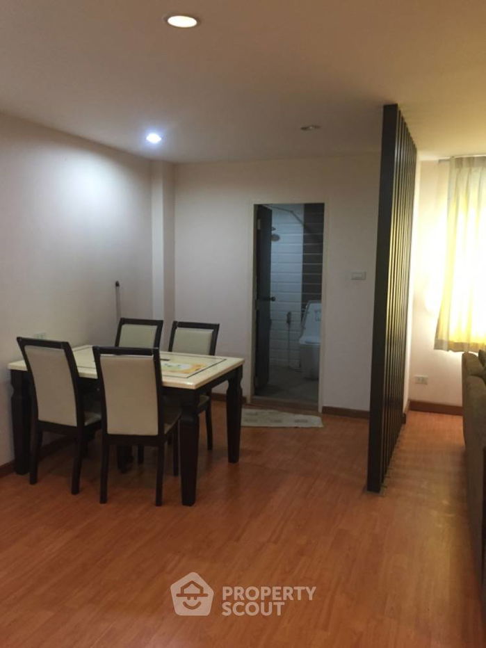 รูป คอนโด 2-ห้องนอน ที่ 49 สวีท ใกล้ BTS ทองหล่อ (ID 2035917) - รูปที่ 2/4