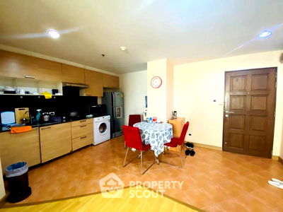 Condos for sale : 2-BR Condo at Pabhada Silom Condominium near BTS Surasak (ID 633481)
