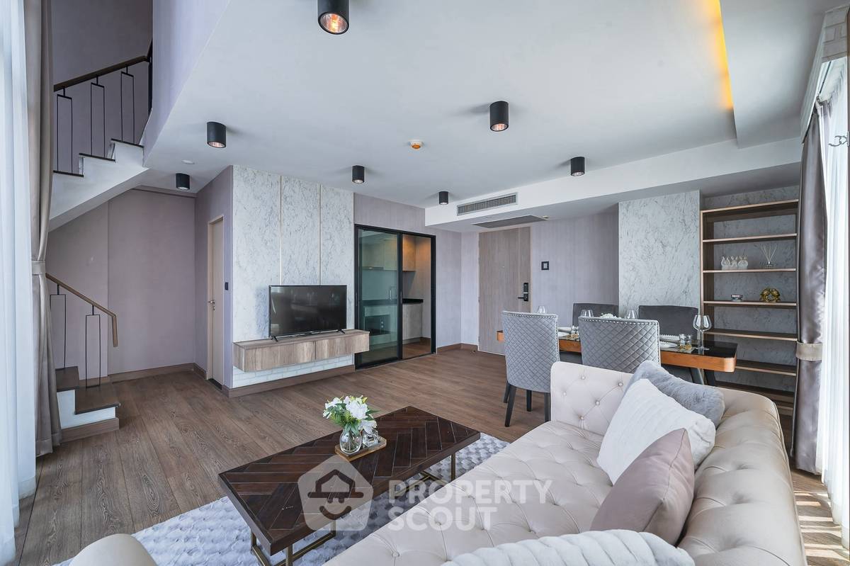 picture 2-BR Condo at The Unique Sukhumvit 62/1 near BTS Bang Chak (ID 2089937) - 1/15