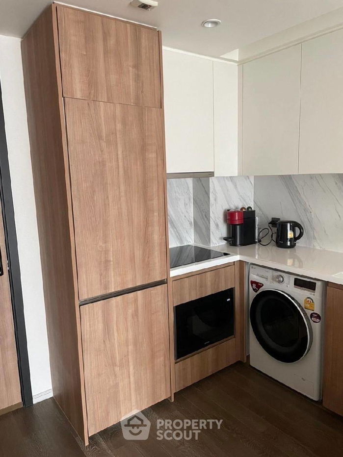 picture 2-BR Condo at Muniq Sukhumvit 23 near MRT Sukhumvit (ID 1495537) - 8/16