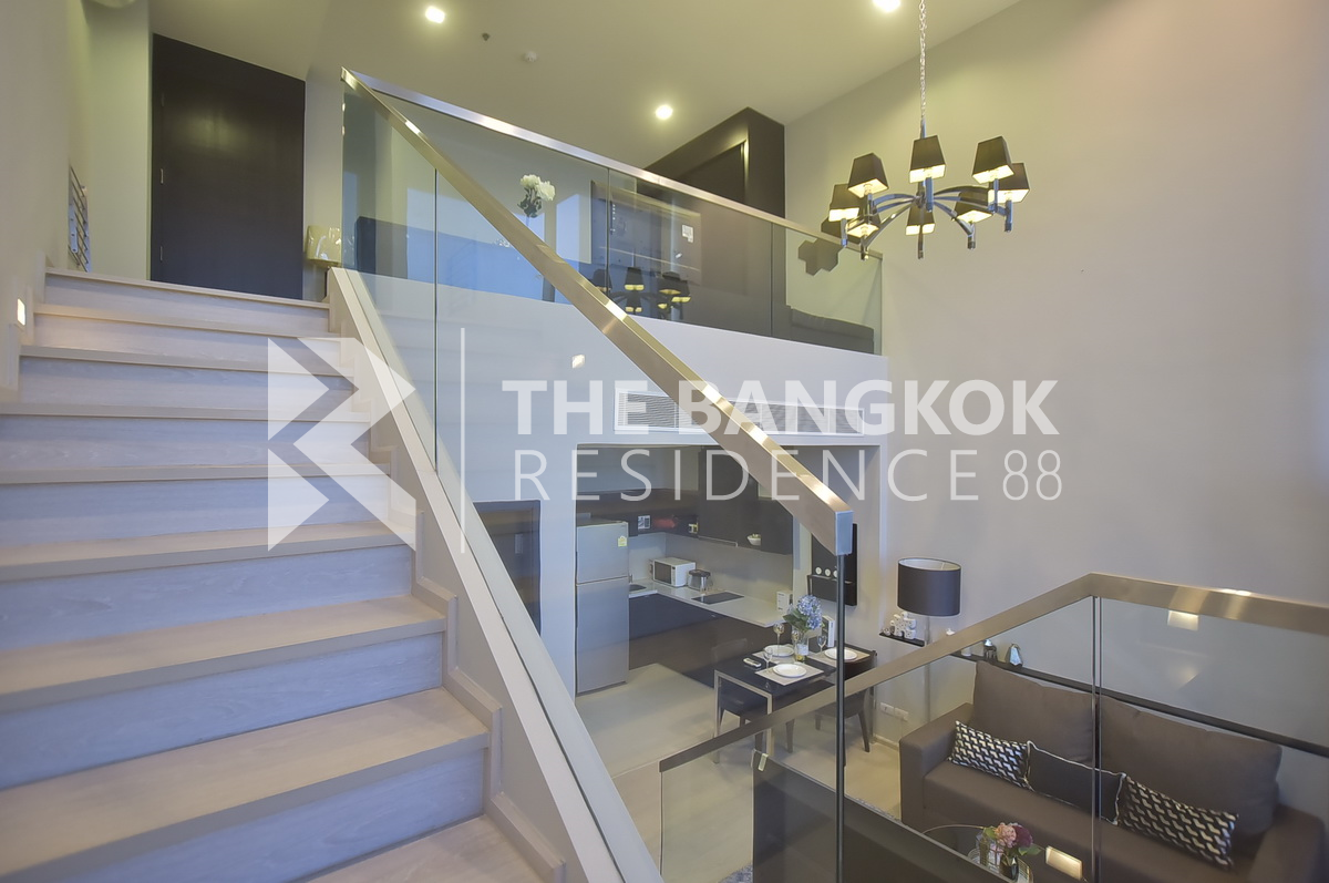 picture Luxuriously Elevated Unit RHYTHM Sukhumvit 44/1 near BTS Phra Khanong - 5/10