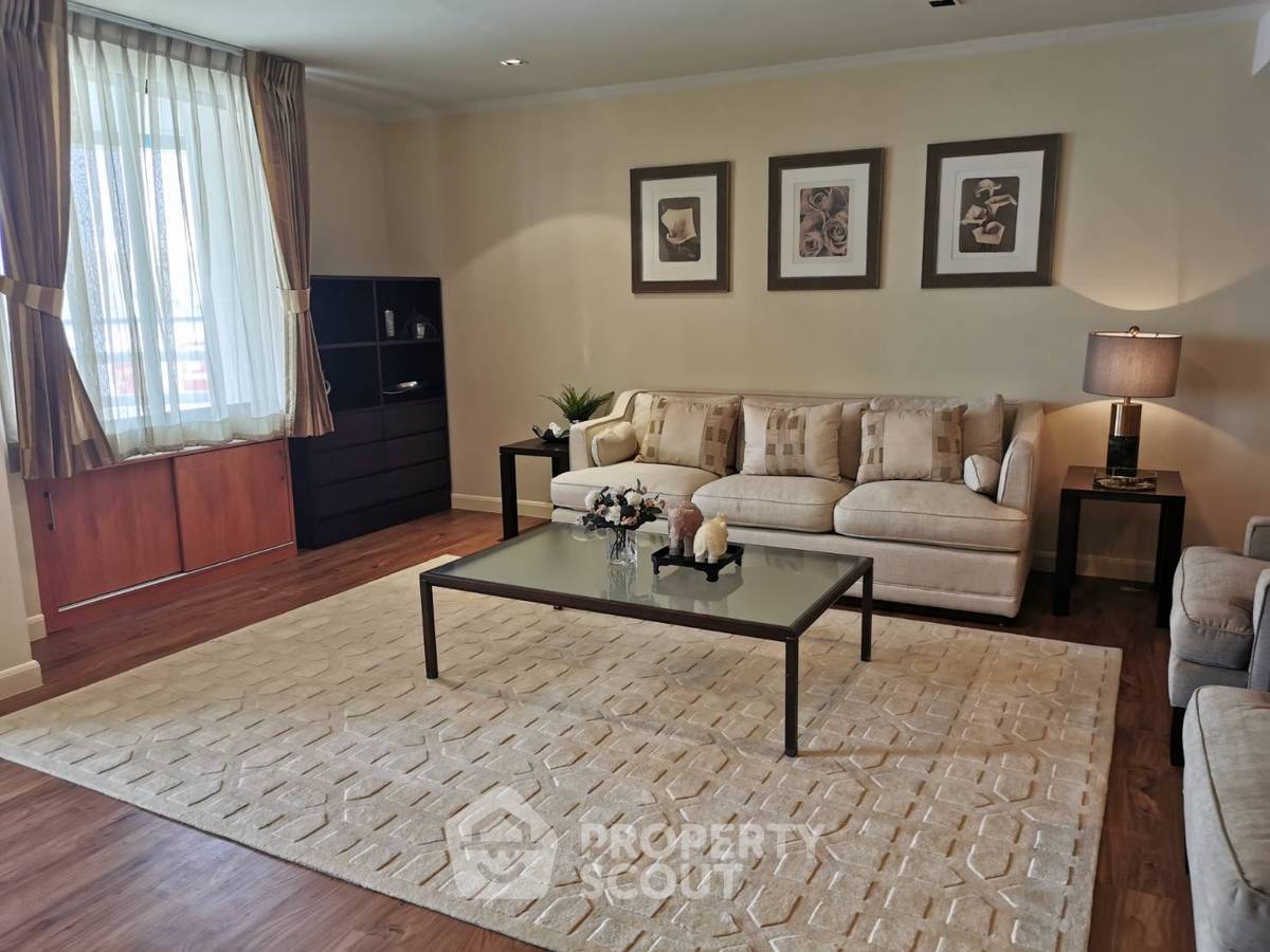 picture 2-BR Condo at Las Colinas near BTS Asok (ID 514743) - 2/19