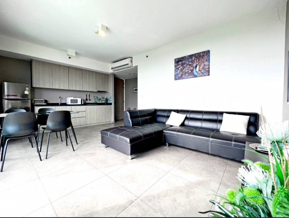 picture 2-BR Condo at Zire Wongamat close to Wong Amat (ID 2054107) - 3/9