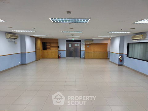 1-BR Condo at Phayathai Plaza near BTS Phaya Thai (ID 1545665)