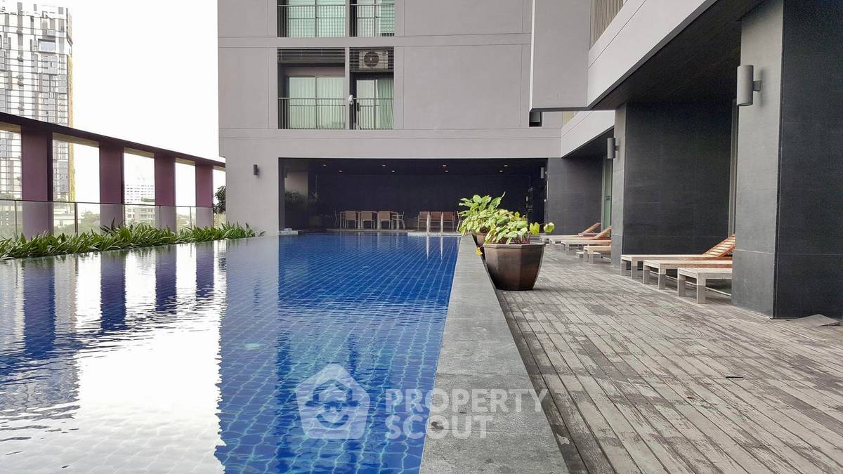 picture 3-BR Condo at Noble Remix near BTS Thong Lor (ID 1395591) - 18/19