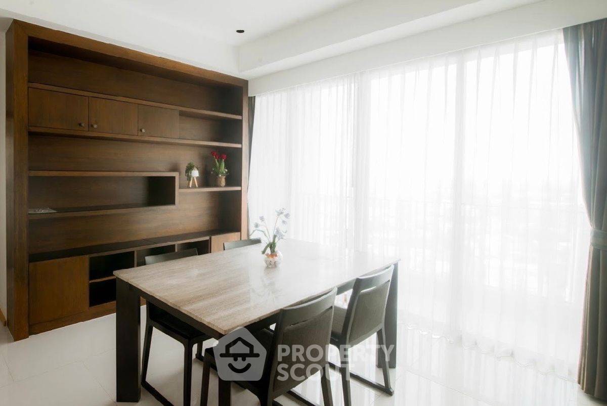 รูป คอนโด 2-ห้องนอน ที่ ดิ เอ็มโพริโอ เพลส ใกล้ BTS พร้อมพงษ์ (ID 2102874) - รูปที่ 2/30