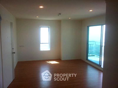 Condos for sale North Pattaya Road : 1-BR Condo at Lumpini Ville Naklua - Wong Amat close to Pattaya North (ID 998124)