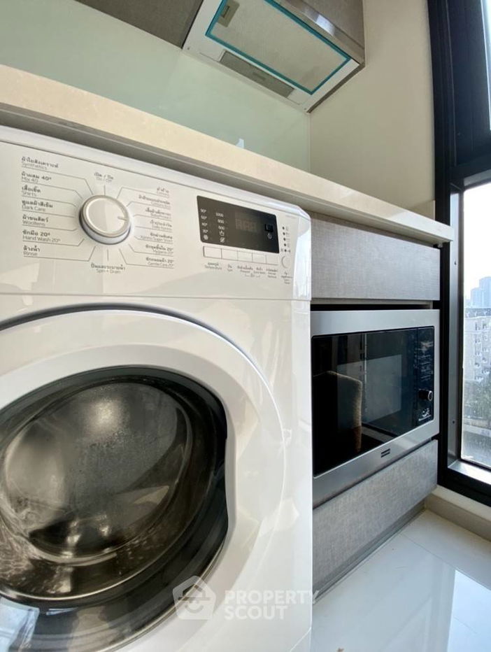 picture 1-BR Condo at Rhythm Sukhumvit 36-38 near BTS Thong Lor (ID 372716) - 3/16