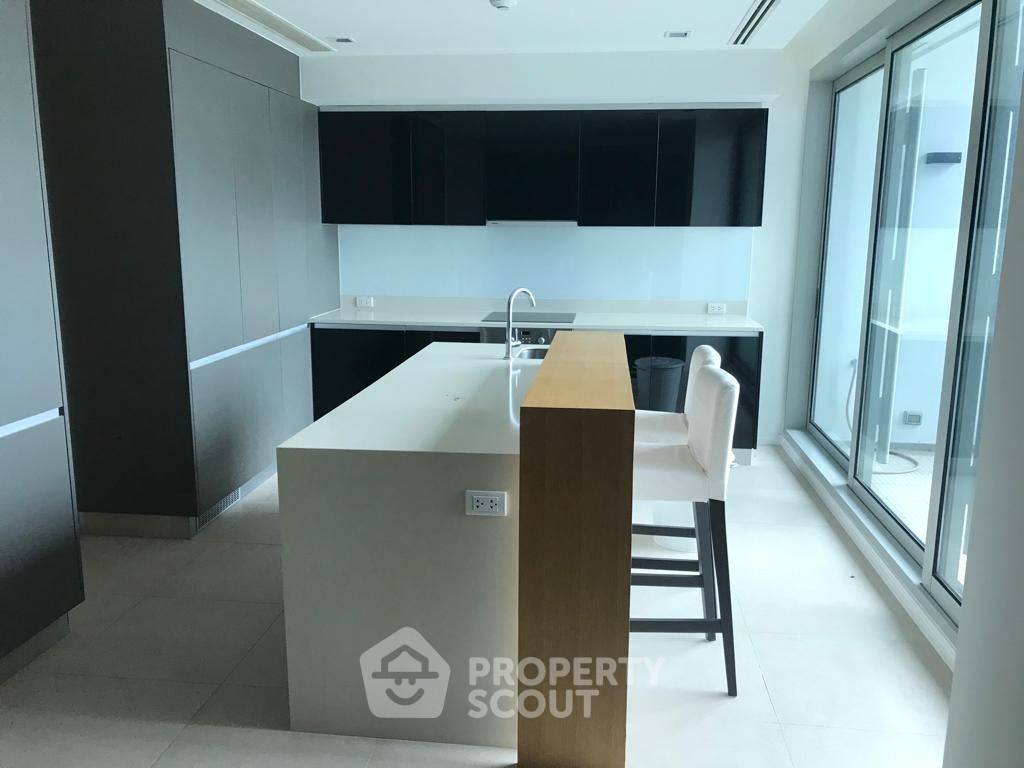 picture 3-BR Condo at The River Condominium near BTS Saphan Taksin (ID 849661) - 3/7