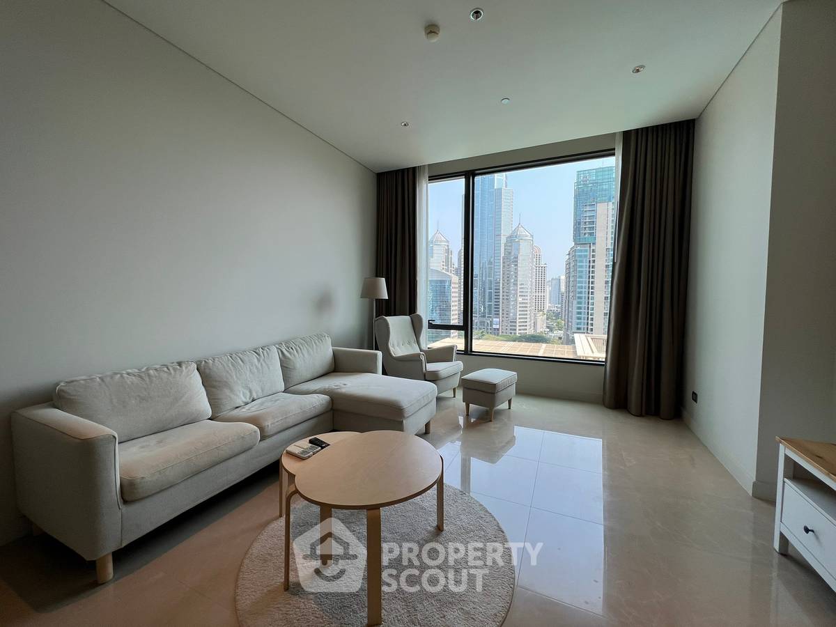 picture 1-BR Condo at Sindhorn Residence near BTS Ratchadamri (ID 2067640) - 2/10