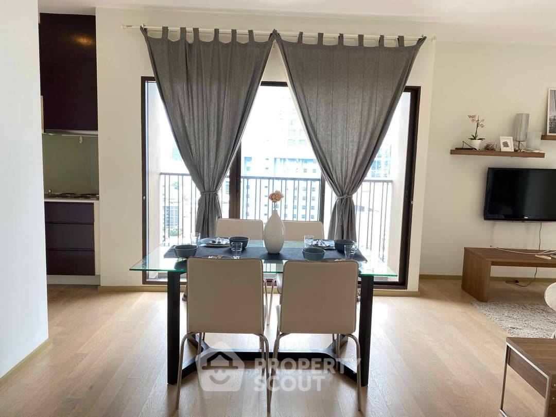 picture 2-BR Condo at Noble Refine Prompong near BTS Phrom Phong (ID 392836) - 2/16
