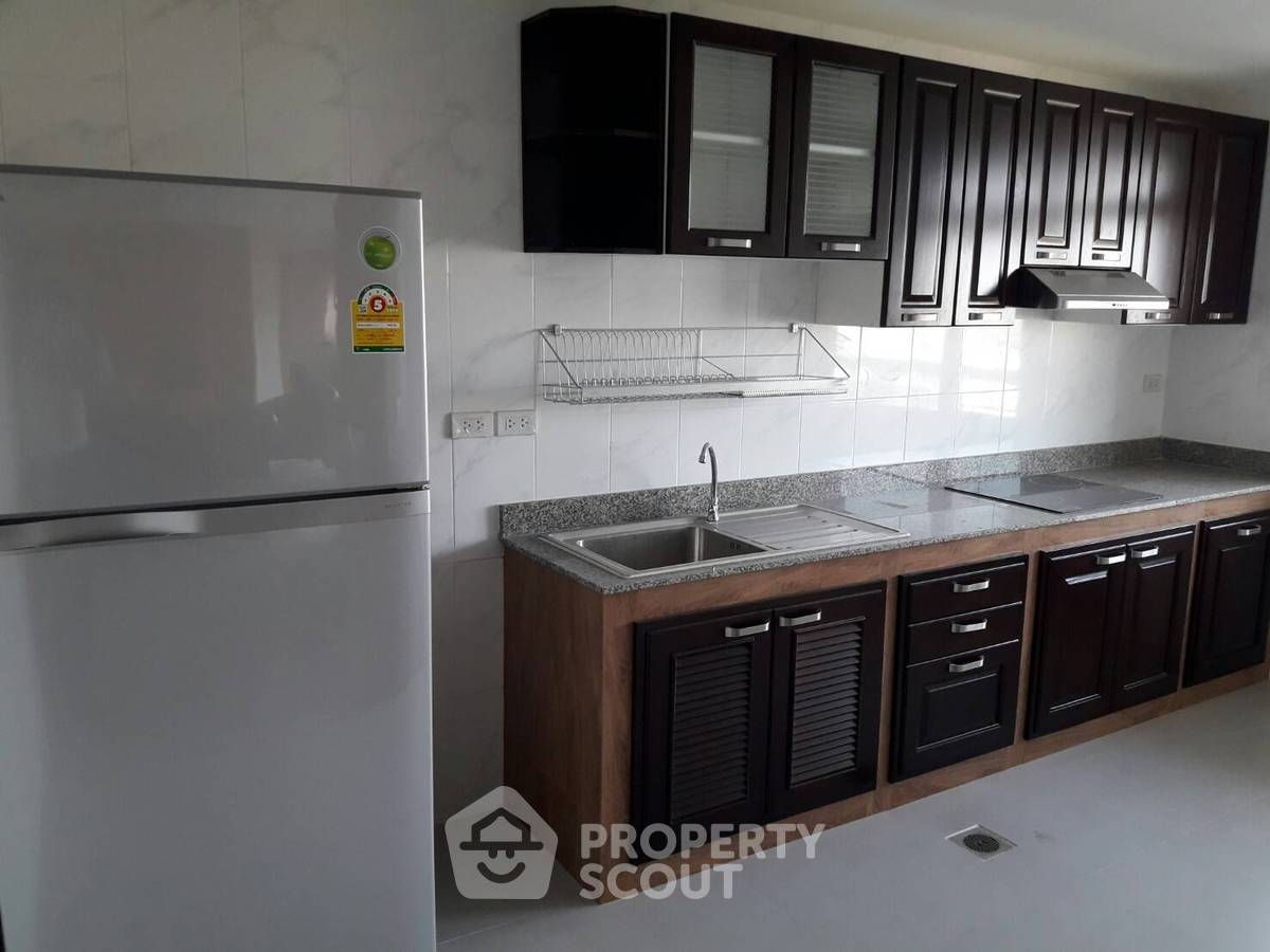 รูป คอนโด 3-ห้องนอน ที่ รอยัล คาสเซอร์ สุขุมวิท ใกล้ BTS พร้อมพงษ์ (ID 886668) - รูปที่ 7/9