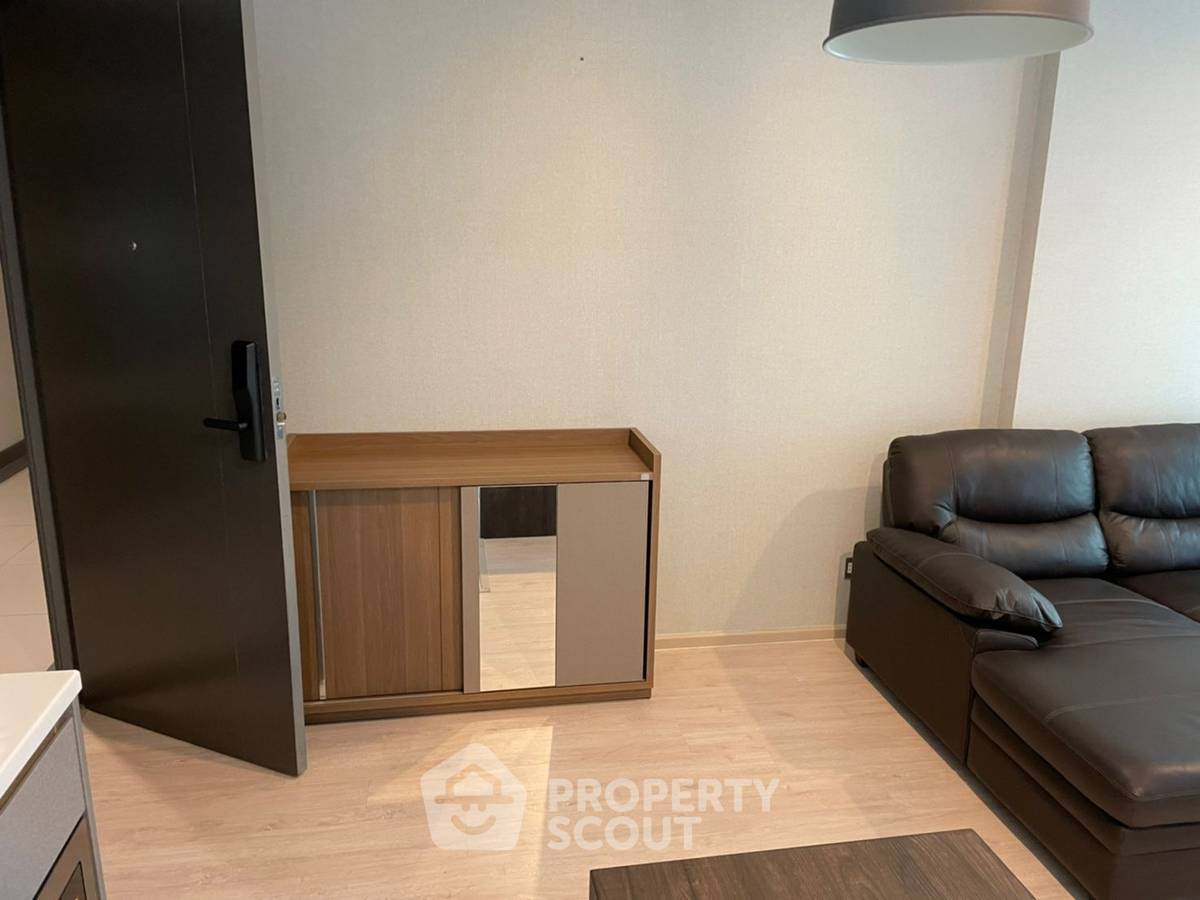 picture 2-BR Condo at Rhythm Rangnam near BTS Victory Monument (ID 805035) - 1/8