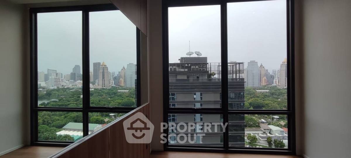picture 1-BR Condo at Muniq Langsuan near BTS Ratchadamri (ID 680552) - 2/12