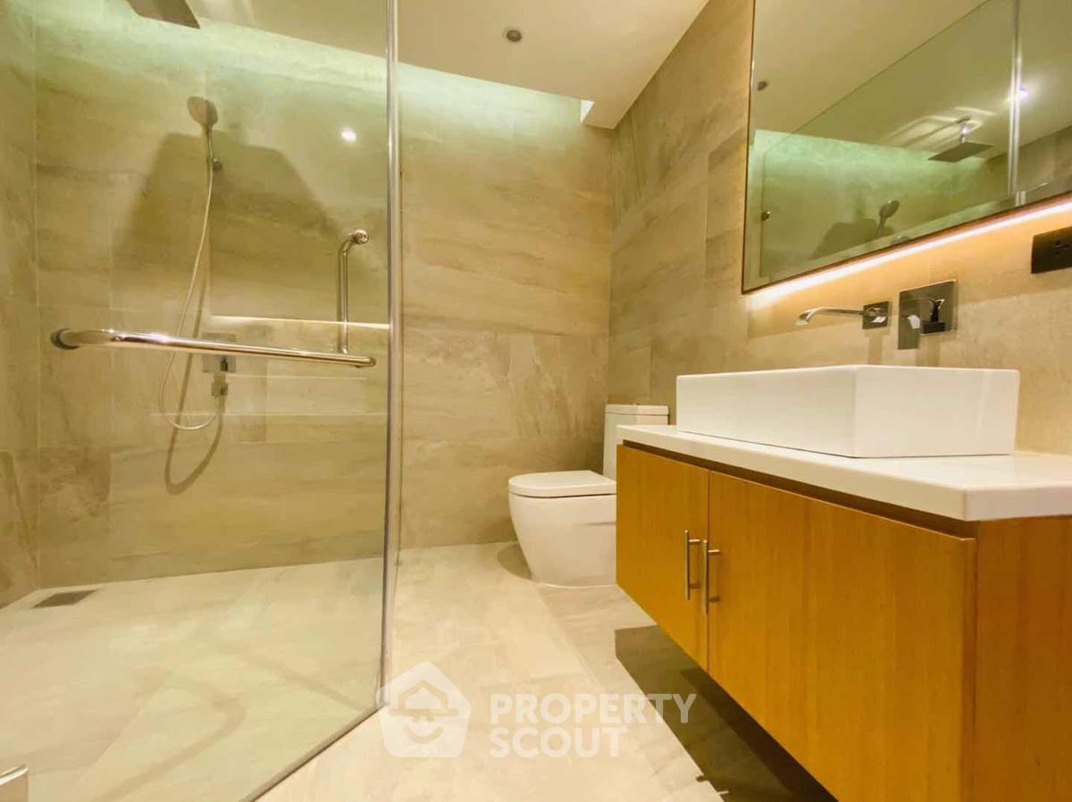 picture Blue Point Condos - 5-bed grand penthouse with private rooftop terrace overlooking Patong Beach (ID 992300) - 15/26