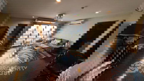 4-BR Condo at Phayathai Plaza near BTS Phaya Thai (ID 1747163)