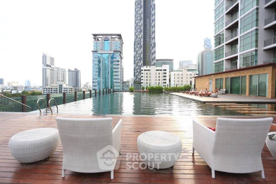 รูป คอนโด 2-ห้องนอน ที่ เออร์บานา สาทร คอนโดมิเนียม ใกล้ BTS ศาลาแดง (ID 1309677) - รูปที่ 27/33