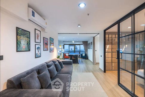 3-BR Condo at Nusa State Tower Condominium near BTS Saphan Taksin (ID 2109406)