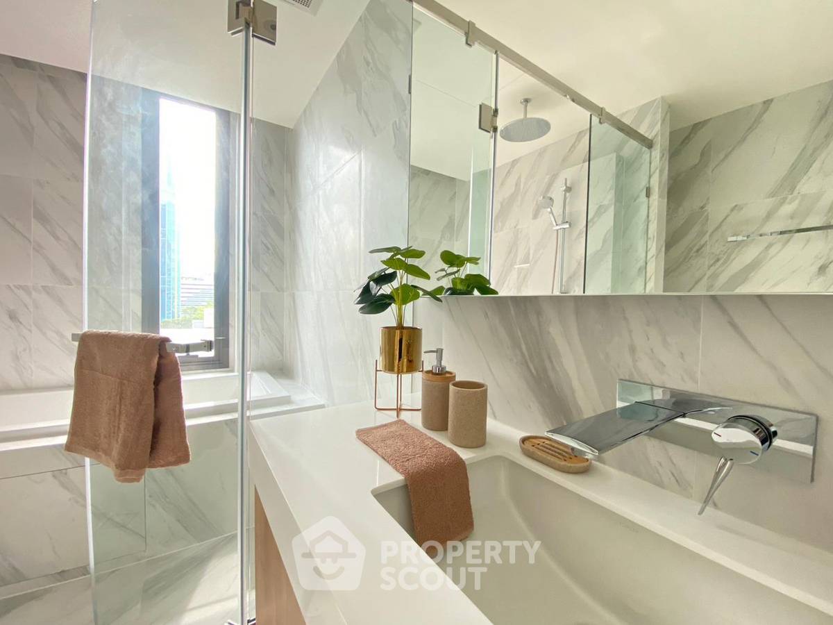 picture 2-BR Condo at Muniq Sukhumvit 23 near MRT Sukhumvit (ID 2078765) - 7/9
