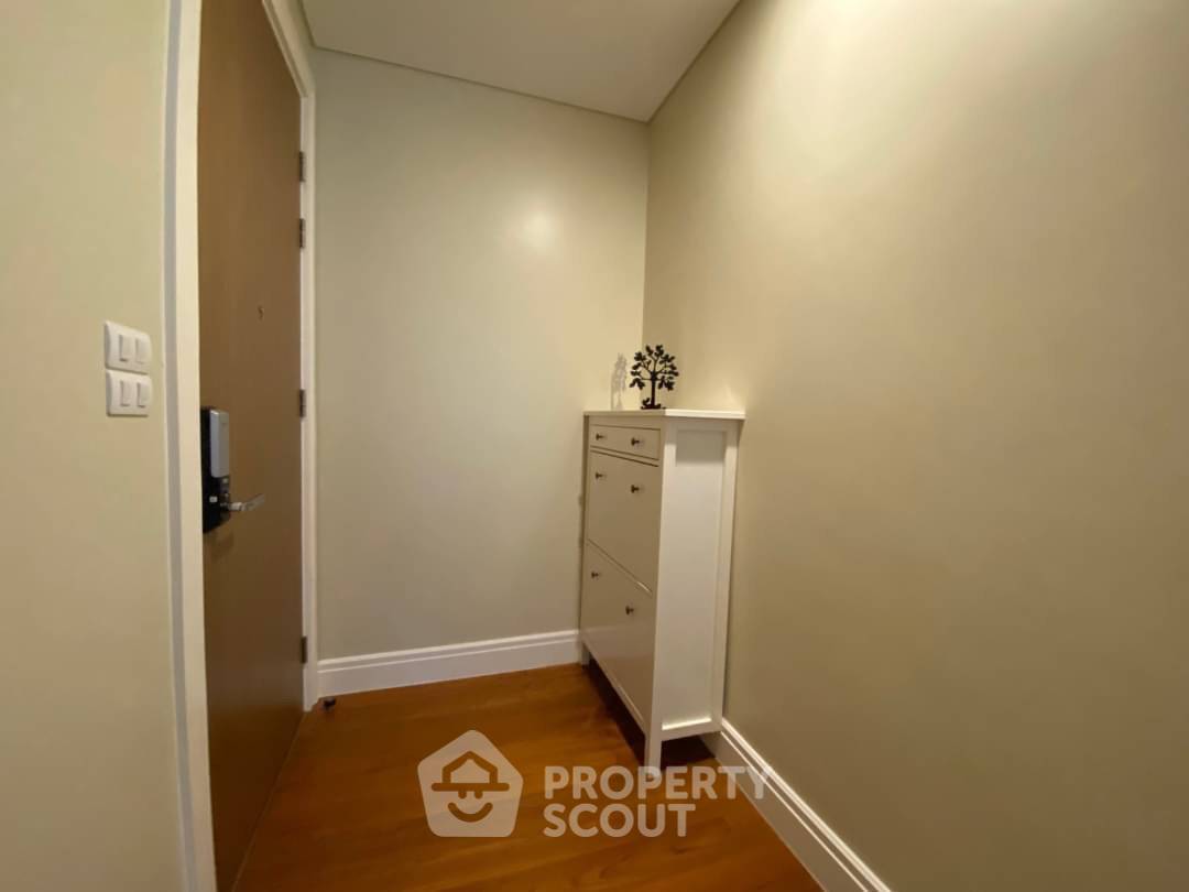 picture 2-BR Condo at Bright Sukhumvit 24 Condominium near BTS Phrom Phong (ID 392840) - 8/9
