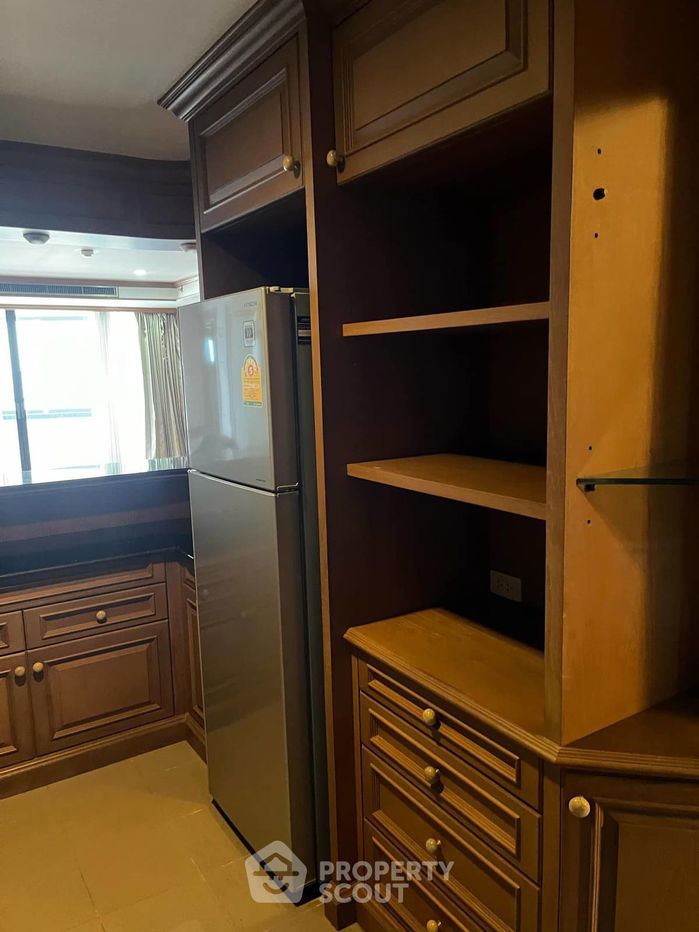 picture 2-BR Condo at Las Colinas near BTS Asok (ID 1911958) - 11/22