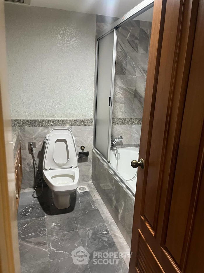 picture 2-BR Condo at Las Colinas near BTS Asok (ID 1911958) - 16/22