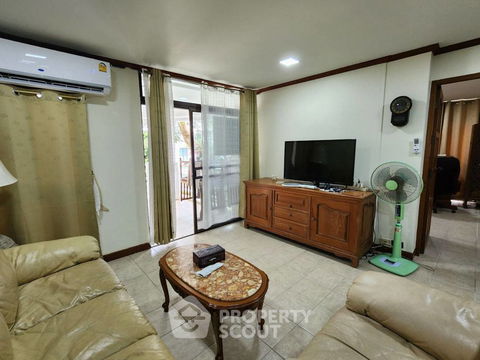 2-BR Condo at Metro Jomtien Condotel close to Jomtien Beach (ID 1584653)