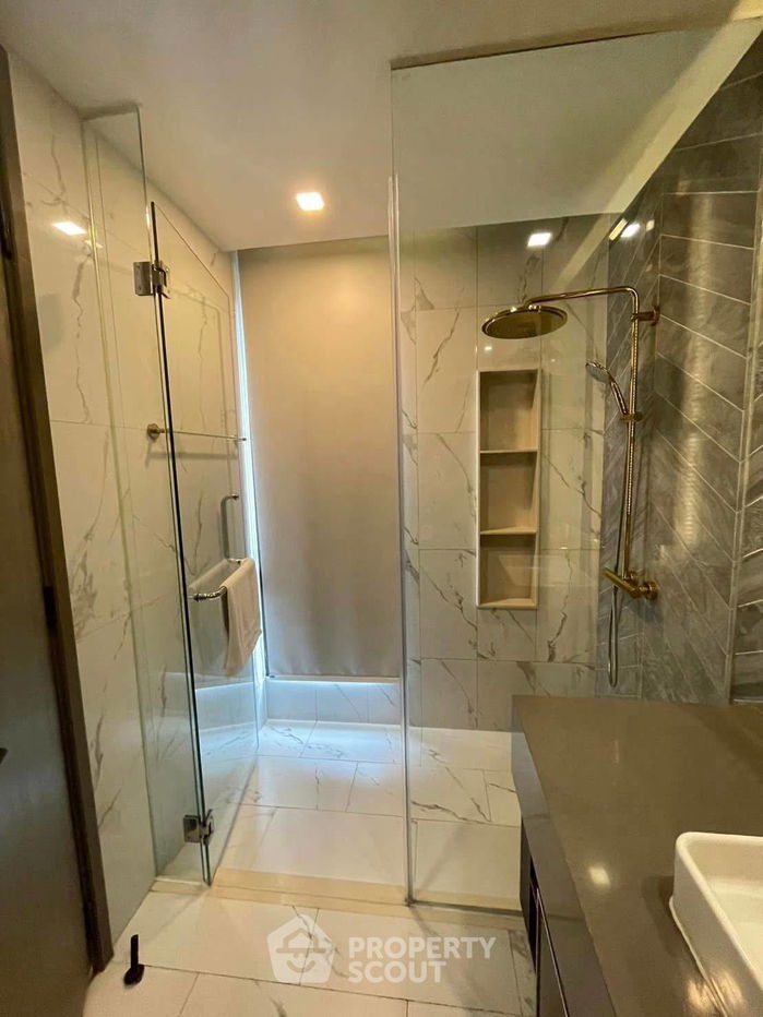 รูป คอนโด 3-ห้องนอน ที่ มีลเลอร์ สุขุมวิท 40 ใกล้ BTS เอกมัย (ID 1889152) - รูปที่ 8/12