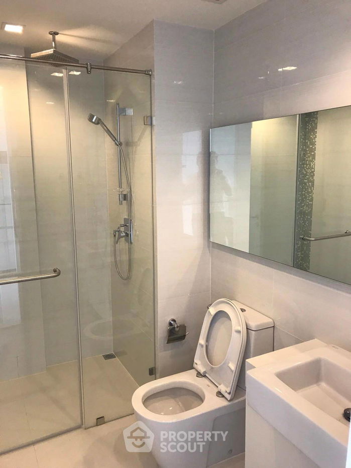 picture 1-BR Condo at Nara 9 Sathorn-Narathiwas near BTS Saint Louis (ID 2006837) - 3/19