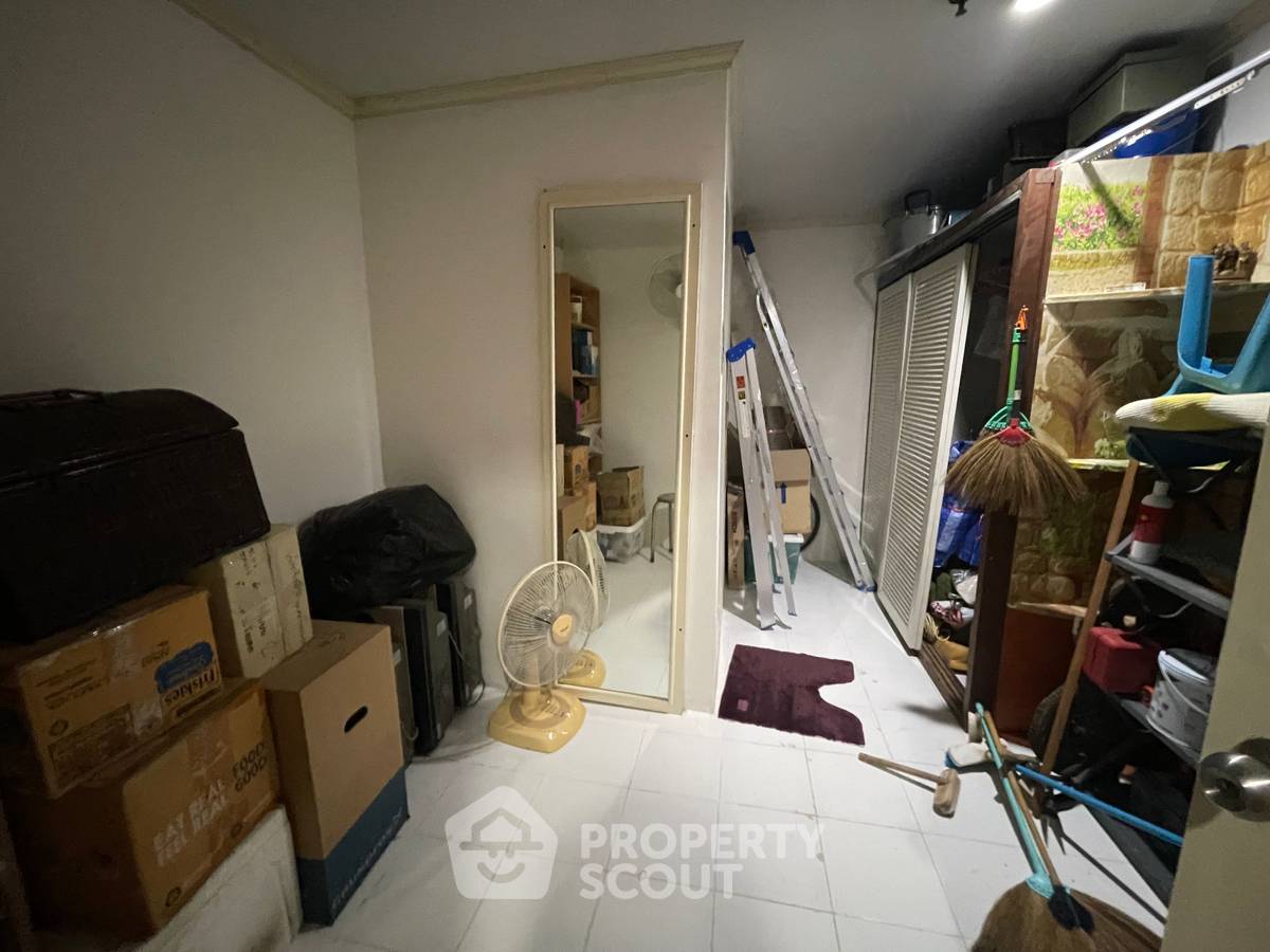 รูป คอนโด 5-ห้องนอน ที่ แฟร์วิว ทาวเวอร์ ใกล้ BTS อโศก (ID 1529055) - รูปที่ 19/48