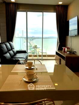 Condos for sale : 1-BR Condo at Cetus Beachfront close to Jomtien Beach (ID 1898224)