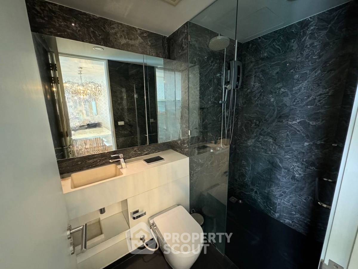 picture 2-BR Condo at Siamese Surawong near MRT Sam Yan (ID 1502421) - 5/16