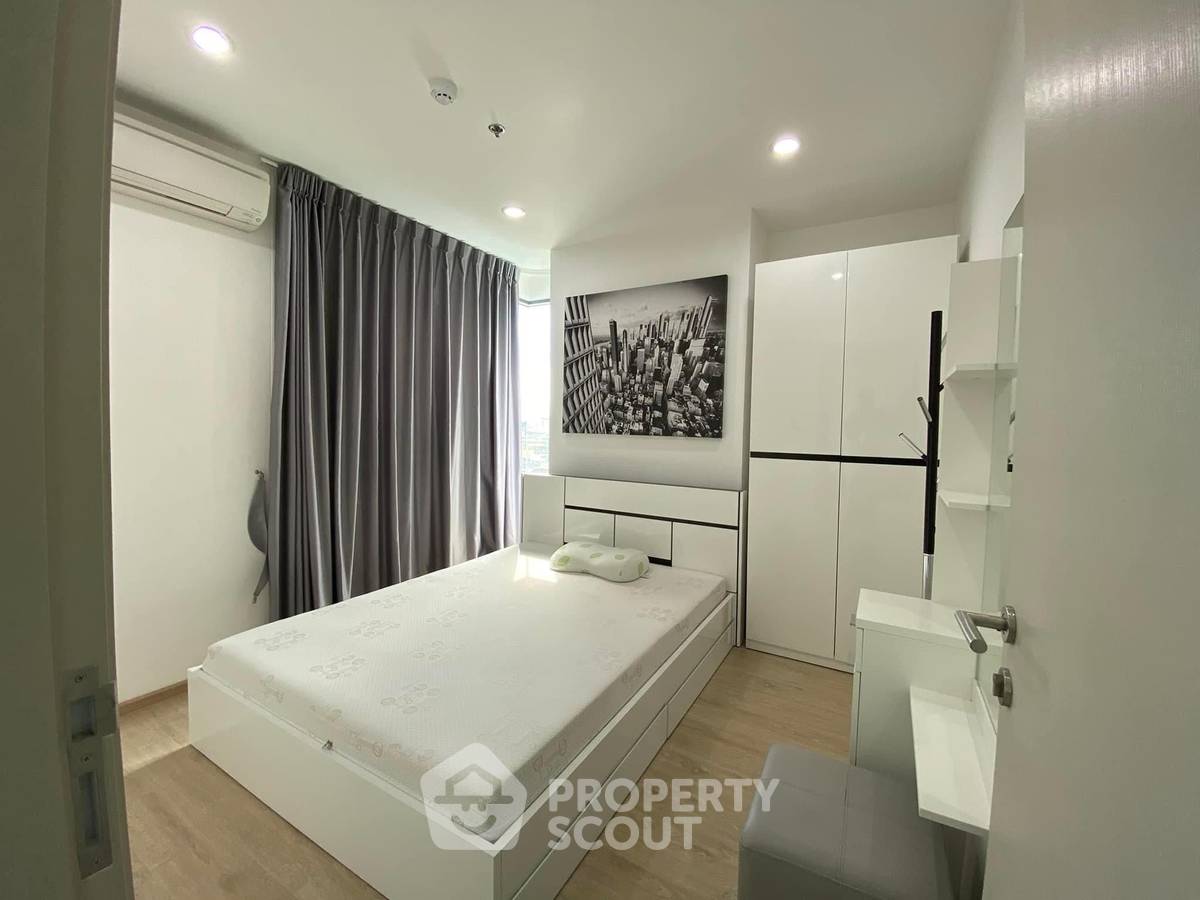 picture 2-BR Condo At Ideo Q Chula Samyan, 400m to MRT Sam Yan (ID 1535207) - 3/16