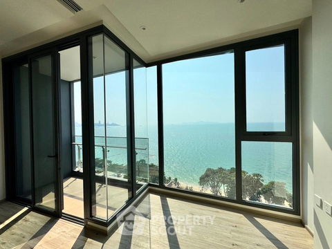 1-BR Condo at AROM WONGAMAT close to Sanctuary of Truth (ID 2048482)