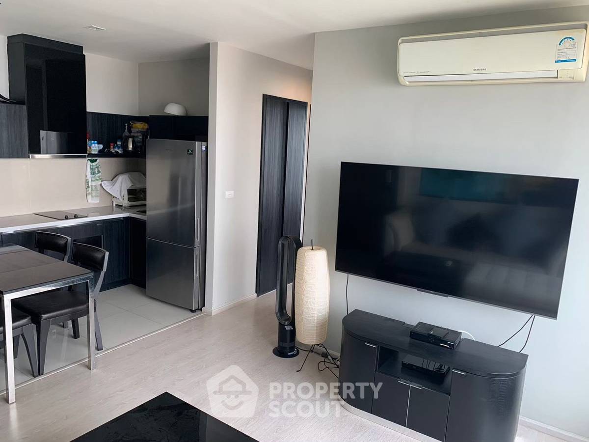 picture 2-BR Condo at Rhythm Sukhumvit 44/1 near BTS Phra Khanong (ID 1855801) - 3/13