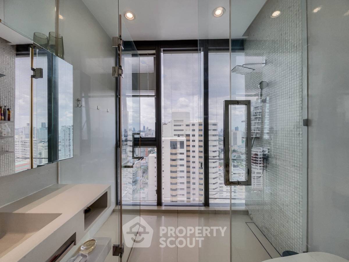 รูป คอนโด 3-ห้องนอน ที่ วิตโตริโอ สุขุมวิท 39 ใกล้ BTS พร้อมพงษ์ (ID 1837739) - รูปที่ 42/44