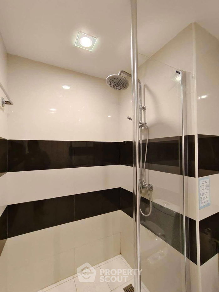รูป คอนโด 1-ห้องนอน ที่ อาร์ท ออน เดอะฮิลล์ ใกล้ ถนนพระตำหนัก พัทยา (ID 2065444) - รูปที่ 12/12