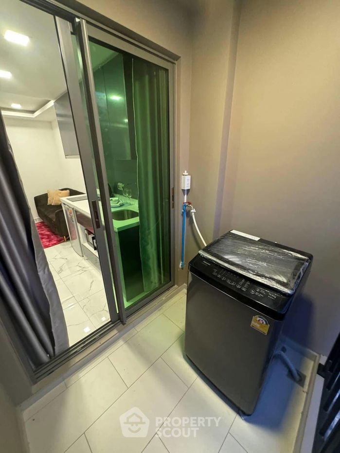 รูป คอนโด 1-ห้องนอน ที่ อาคาเดีย เซ็นเตอร์ สูท ใกล้ ถนนพระตำหนัก พัทยา (ID 1889745) - รูปที่ 11/12