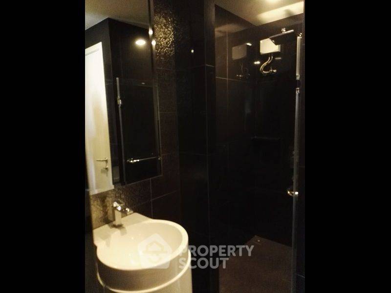 รูป คอนโด 1-ห้องนอน ที่ ริทึ่ม สุขุมวิท 36-38 ใกล้ BTS ทองหล่อ (ID 718108) - รูปที่ 6/7