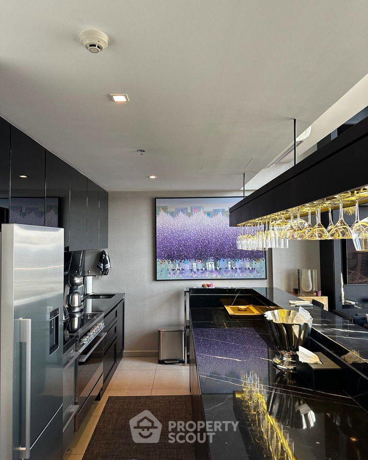 picture 3-BR Condo at The Lofts Ekkamai near BTS Ekkamai (ID 998367) - 12/20