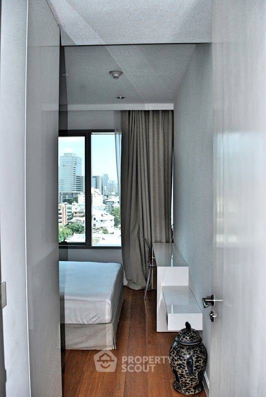 picture 2-BR Condo at 185 Rajadamri near BTS Ratchadamri (ID 2190151) - 2/17