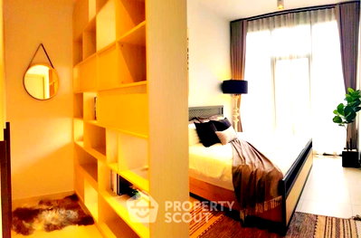 Condos for sale : 1-BR Condo at The Lofts Asoke near MRT Phetchaburi (ID 1802875)
