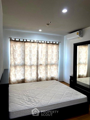 Condos for sale : 1-BR Condo at Hive Sathorn near BTS Krung Thon Buri (ID 998422)