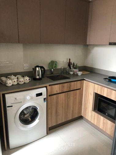 2-bed condo for sale, 52.6 sqm, Taka Haus Ekkamai