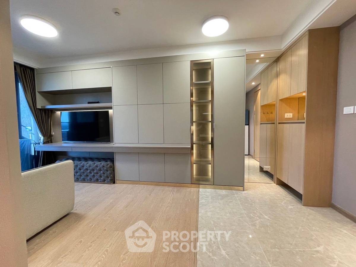 รูป คอนโด 1-ห้องนอน ที่ รีเกิล สาทร - นราธิวาส ใกล้ ถนนนราธิวาสราชนครินทร์ (ID 1527889) - รูปที่ 1/8